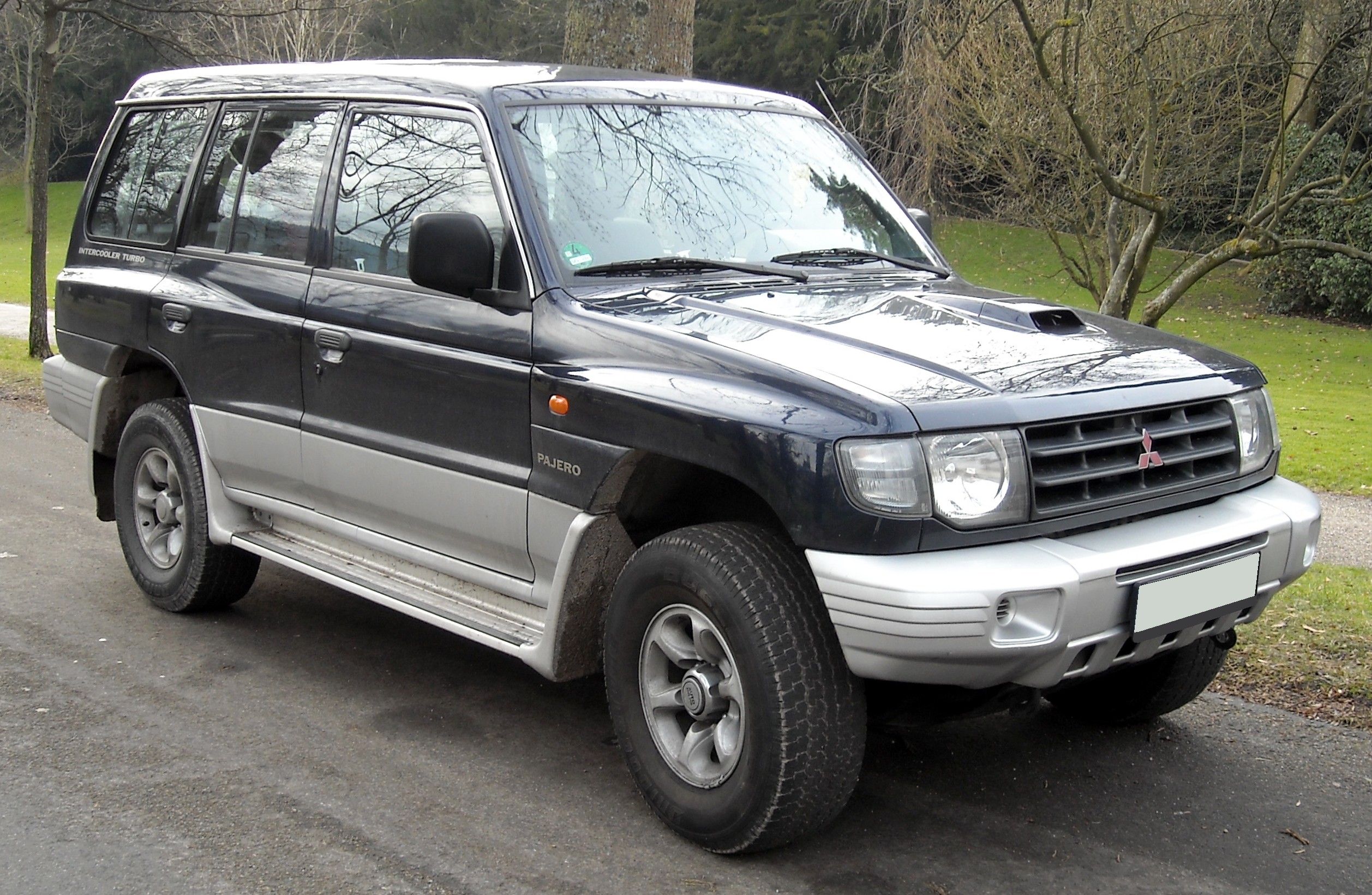 Mitsubishi Pajero II