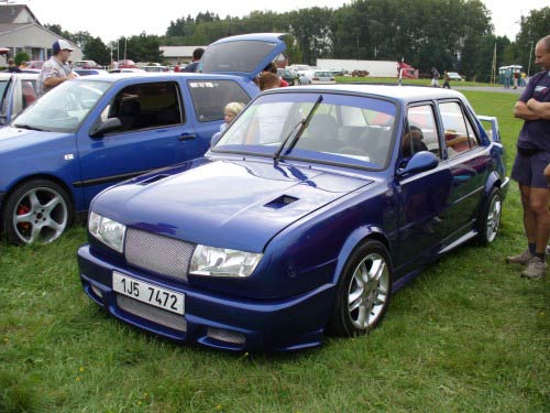 Skoda 120